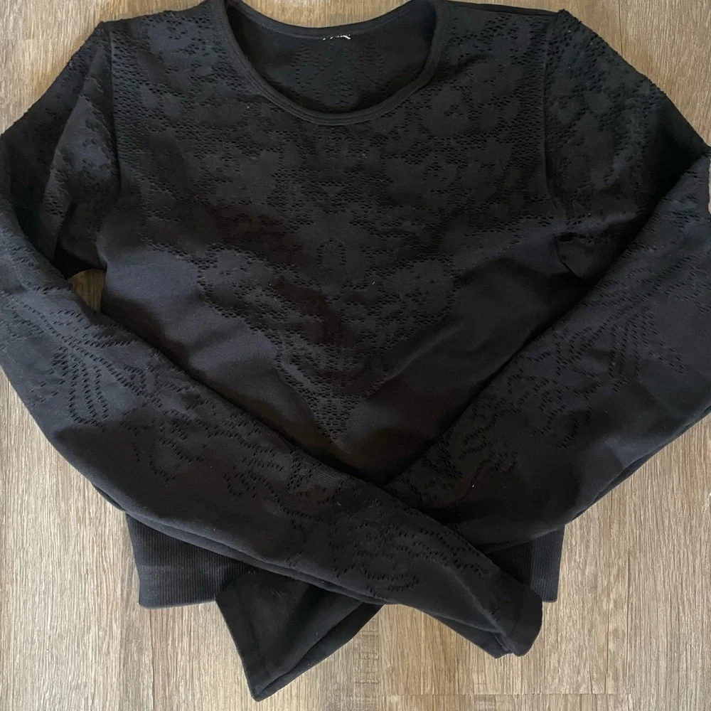 Fabletics Matching set! - Picture 1 of 6